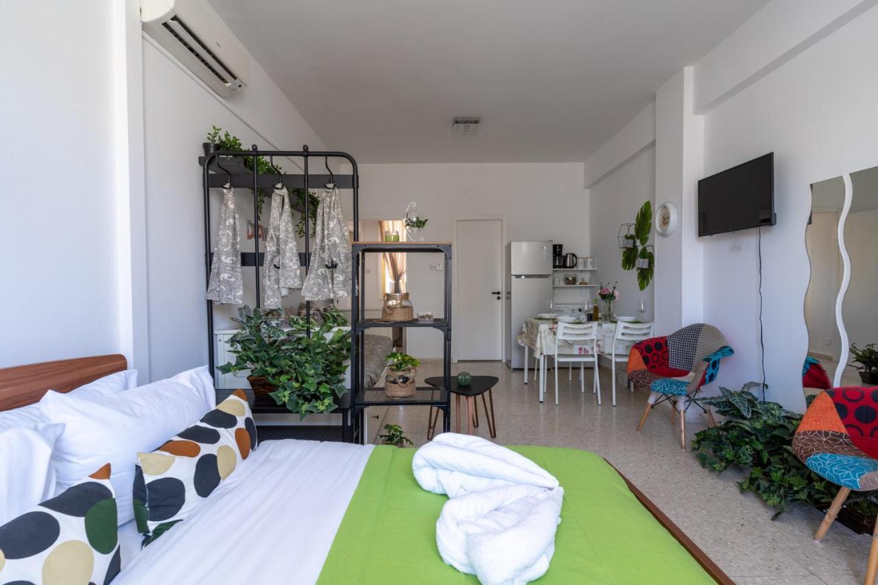 Oasis - Cozy Studio In לרנקה מראה חיצוני תמונה